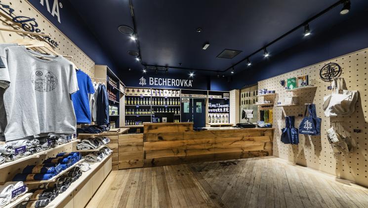 Becherovka znovu otevřela své Návštěvnické centrum v Karlových Varech 